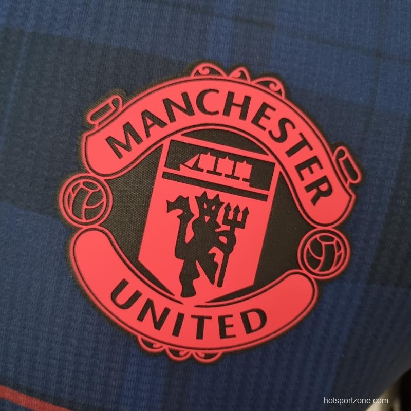 Player Version 22/23 Manchester United Classic Royal Blue