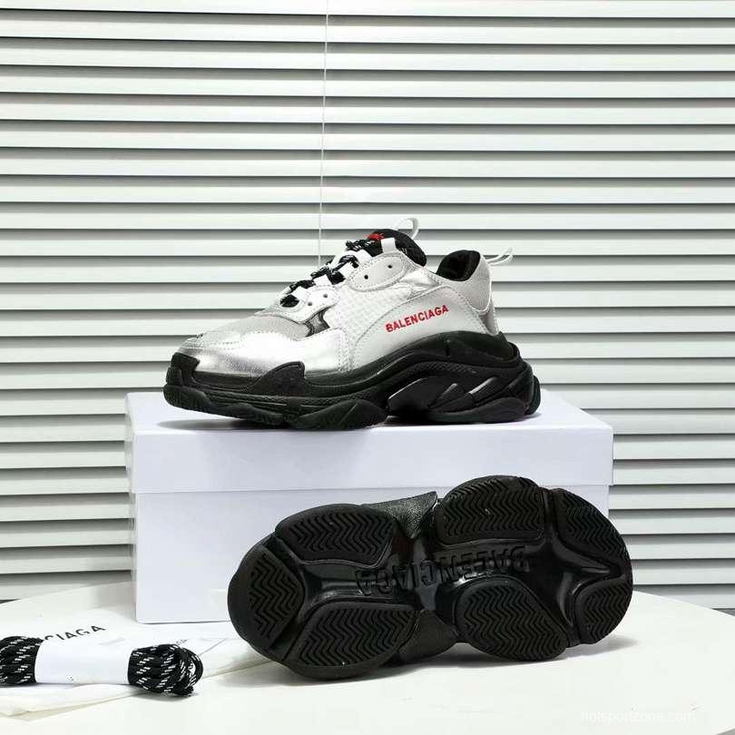 Men/Women Balenciaga Triple-S Sneaker White/Black Item 6380340