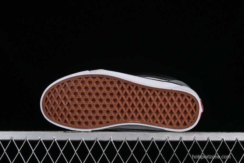 Vans Classics Knu Skool Retro Skate Shoes with Checkerboard Design - VN0009QC6PA