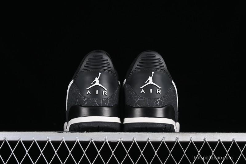 Air Jordan Legacy AJ312 Low Sneakers