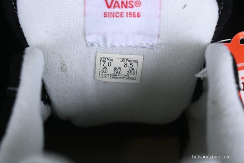 Vans Classics Knu Skool Coca-Cola Collaboration Black White Embroidery Chunky Tongue Sneakers - VN0009QC6BTI