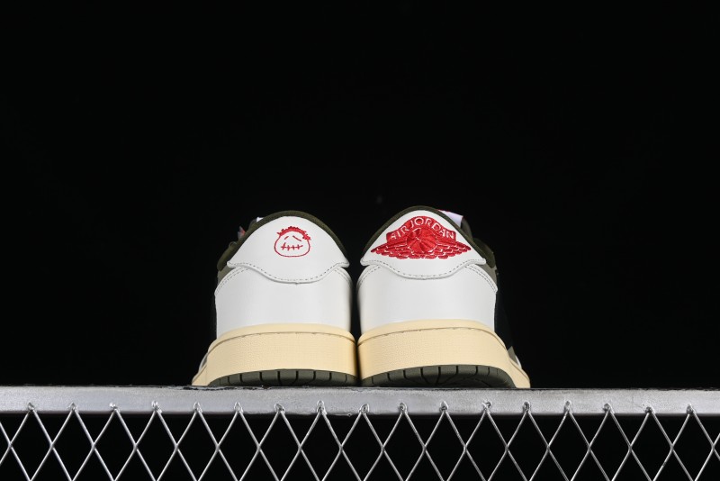 Nike Travis Scott x Air Jordan 1 Low OG Retro Sneakers DM7866-200