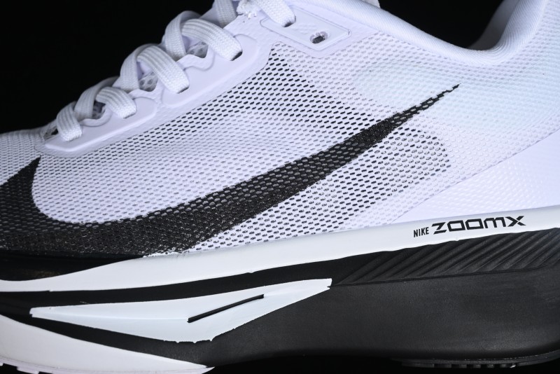 Nike Zoom Fly 6 Running Shoes with Flyknit and React Technology - FN8454-101