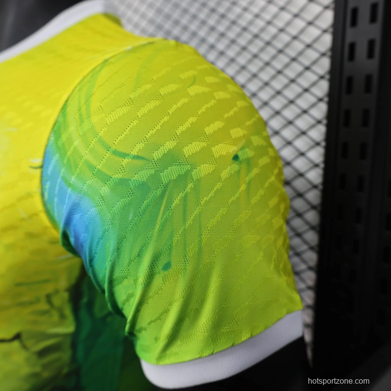 25/26 Player Version Real Madrid Limited Edition Goalkeeper Jersey - Emirates Neon Yellow Marble Design