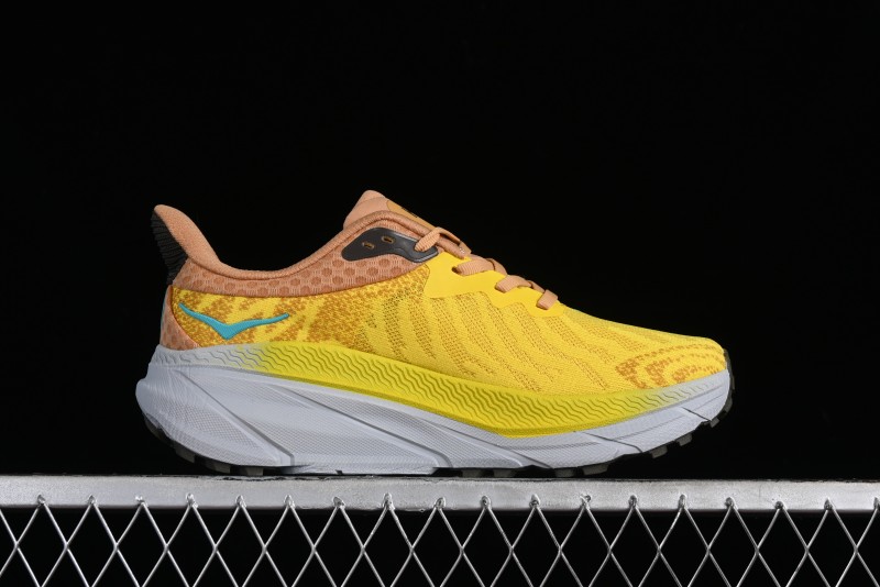 Hoka One One Challenger ATR 7 Low Trail Running Shoes with Enhanced Cushioning and Breathable Mesh - 1134497 PFGY