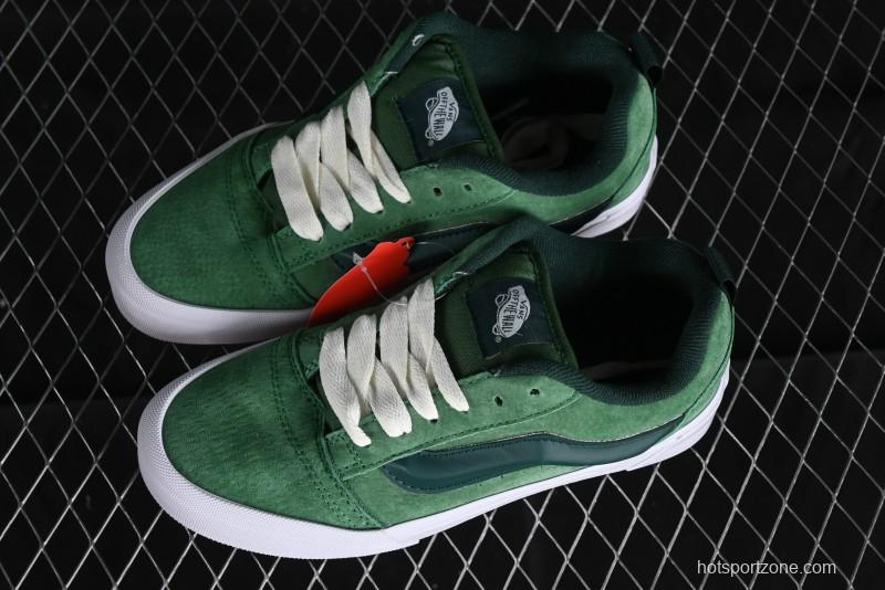 Vans Classics Knu Skool Retro Sneakers with Enlarged Toe and Thickened Tongue - VN0009QCLC2