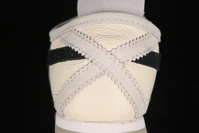 Onitsuka Tiger Mexico 66 Low-Top Leather Sneakers for Casual Running - 1183B391-200