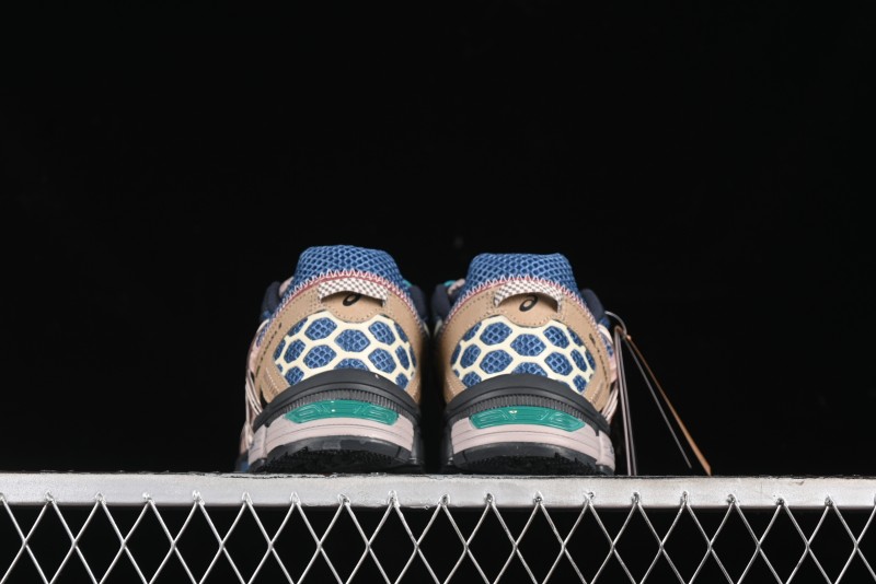 Asics Gel-Kahana 8 FL Retro Casual Running Shoes - 1012B634-021