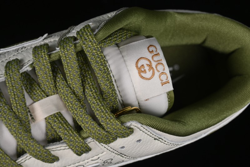 Nike SB Dunk Low Gucci Collaboration - Subtle Pattern Beige Green Swoosh Anniversary Custom Low-Top Casual Sneakers - KK1888-006