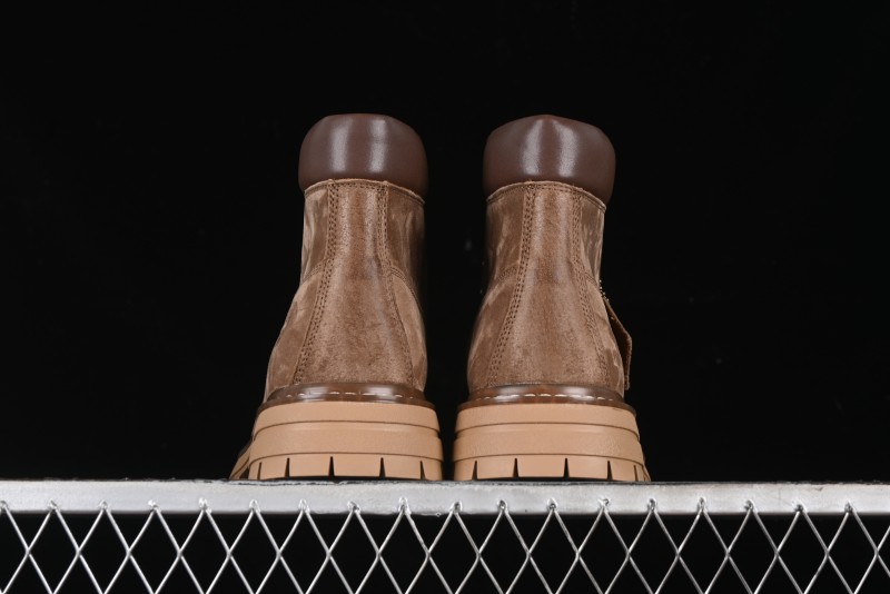 Timberland Classic Outdoor Casual Boots A18069BKHAKI