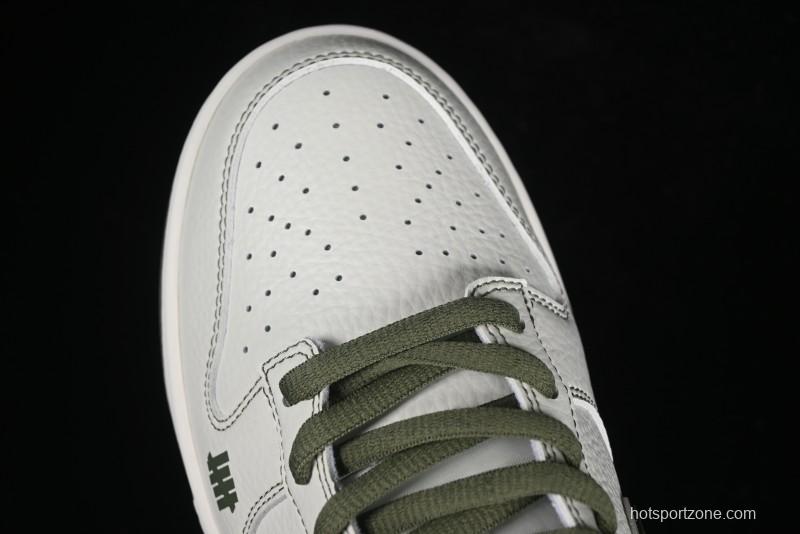 Nike SB Dunk Low x Undefeated Collaboration Casual Skate Shoes - UN1697-633