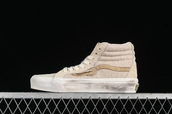 Vans Notre Premium Sk8-Hi High-Top Skate Shoes with Upgraded Suede and Linen Materials - VN000CR0BWQ