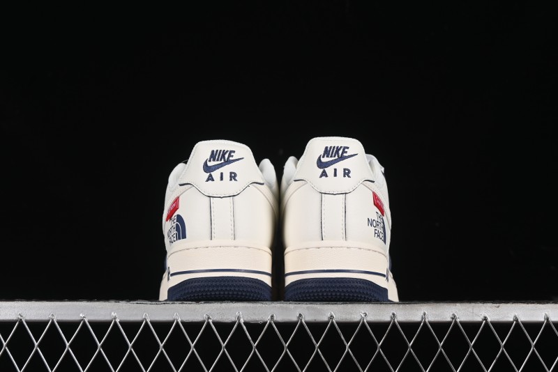 Nike Air Force 1 '07 Low Supreme The North Face Collaboration - Off White Light Blue Casual Sneakers - XZ1996-130