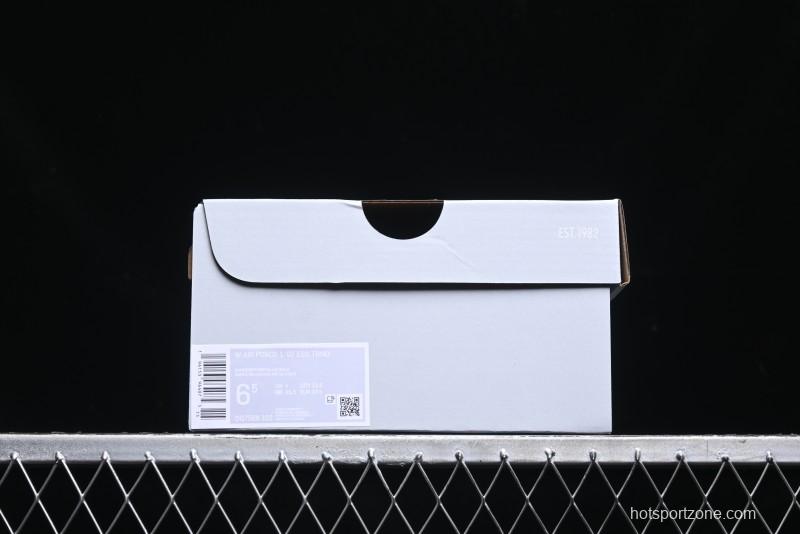 Nike Air Force 1 '07 Low Top Sneakers with Full-Grain Leather and Air Cushion - DQ7569-102