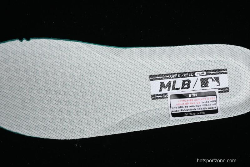 MLB Chunky Liner Basic New York Yankees Thick Sole Casual Sneakers with 6cm Height Increase - 3ASXCLR3N50WHS