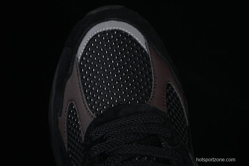 New Balance 2010 Series Retro Casual Running Shoes with Soft Suede and Nylon Mesh - M2010RN