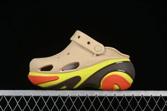 Crocs EVA Fashion Comfortable Clogs with Ventilation Holes - CSD4