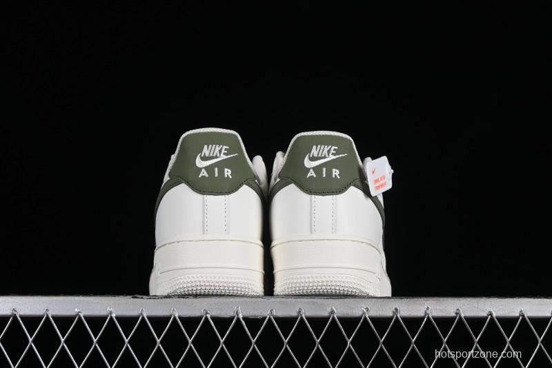 Nike Air Force 1 '07 Low Casual Sneakers in White Green Colorway - CQ5059-110