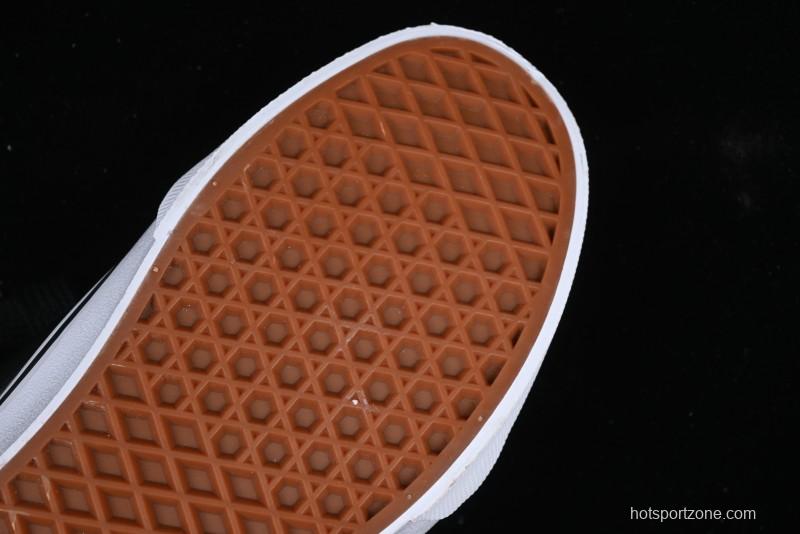 Vans Knu Skool Low-Top Retro Casual Vulcanized Sneakers in Grey Black - VN0009QCBDS