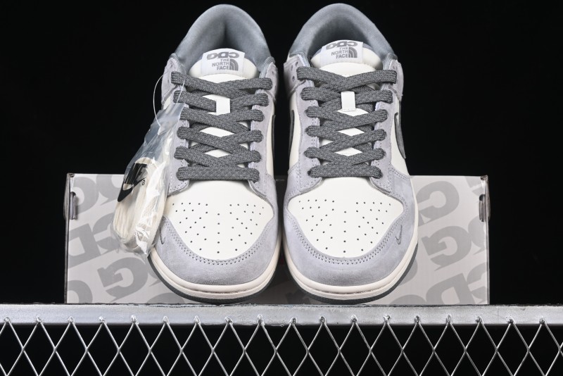 Nike SB Dunk Low The North Face Collaboration Double Swoosh Grey Pigskin Anniversary Edition Custom Low-Top Casual Skate Shoes - XX3168-009
