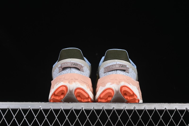 New Balance Fresh Foam X More V3TDS Low-Top Running Shoes with Durable Slip-Resistant Outsole - MTMORUG3