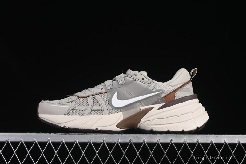 Nike Runtekk Run Retro Low-Top Running Shoes with Cushlon Midsole and Anti-Slip Design - FN0738-107