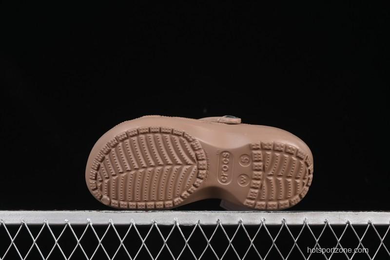 Crocs Classic Clog Cloud Retro Sandals with Adjustable Heel Strap - B.D4