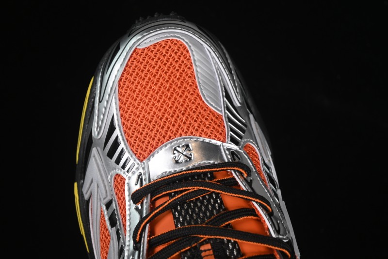 Off-White Be Right Low-Top Lifestyle Sneakers in Grey Orange - X.E5