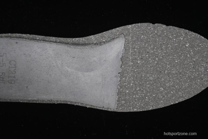 Converse Chuck 1970s Low Top Casual Sneakers with Moon Embroidery - A15750C