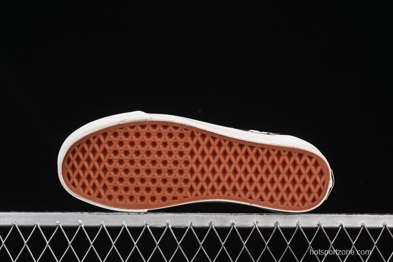 Vans Old Skool 36 Low-Top Retro Skate Shoes - VN000D56BA2