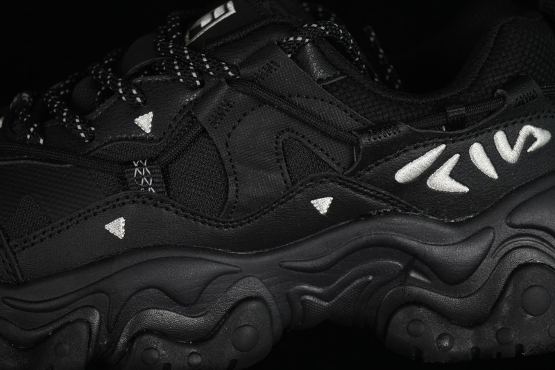 Fila Heritage Fluid Cat Paw 5.0 Retro Dad Shoes with Lace-Up Design - F12M412105FBK