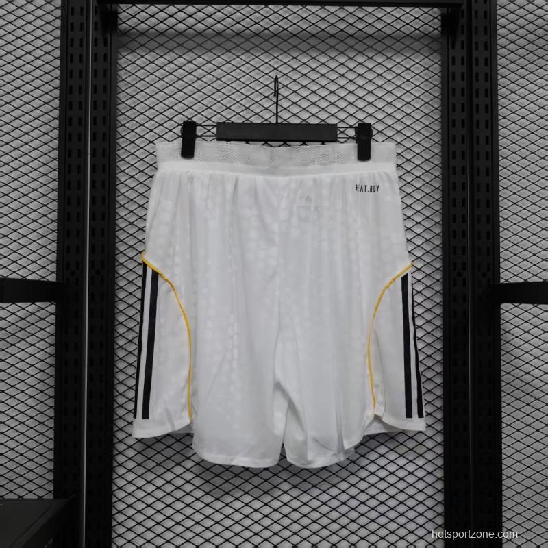 Player Version 25/26 Real Madrid Home Shorts
