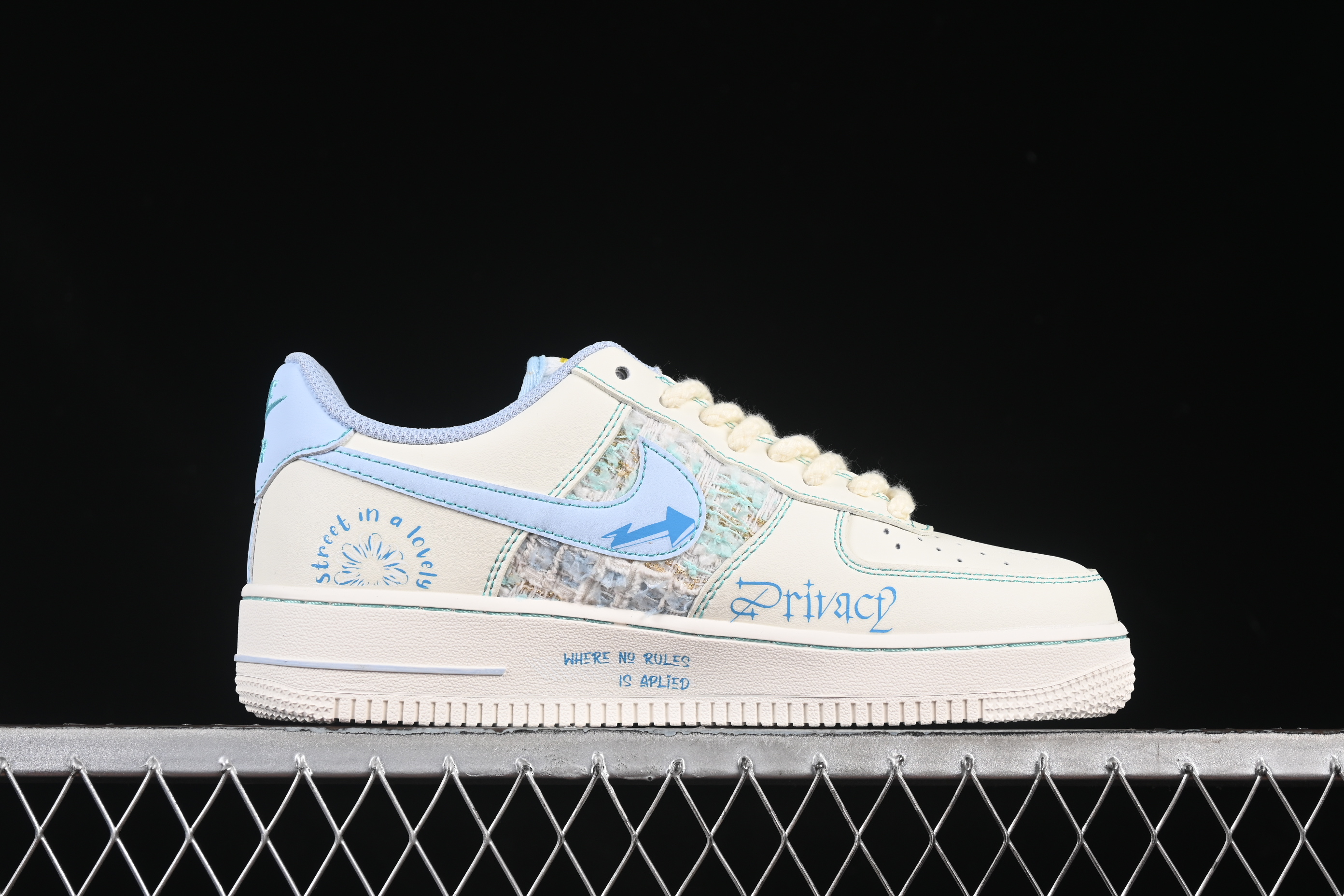 Nike Air Force 1'07 Low "Love Words" Casual Sneakers with Blue Romantic Design - FJ7740-510