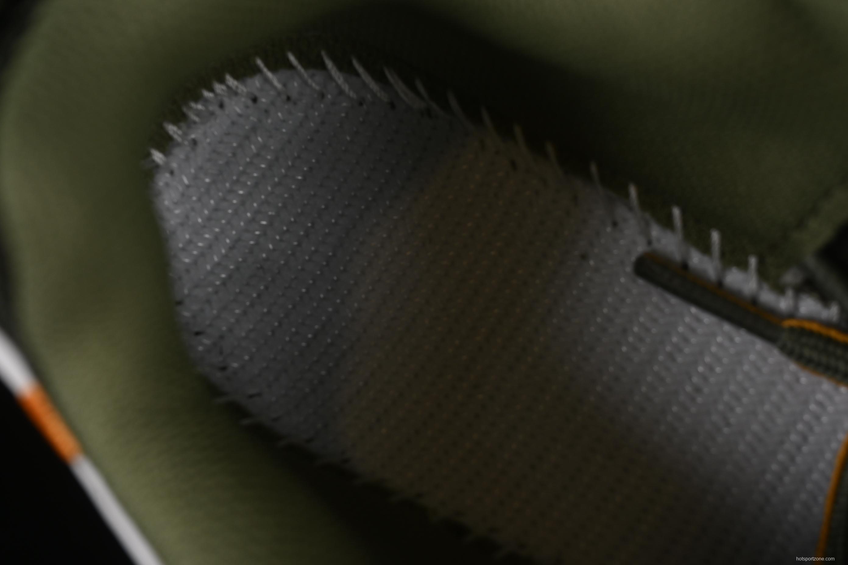 Off-White Be Right Low-Top Lifestyle Sneakers in White Green Orange - C.D4