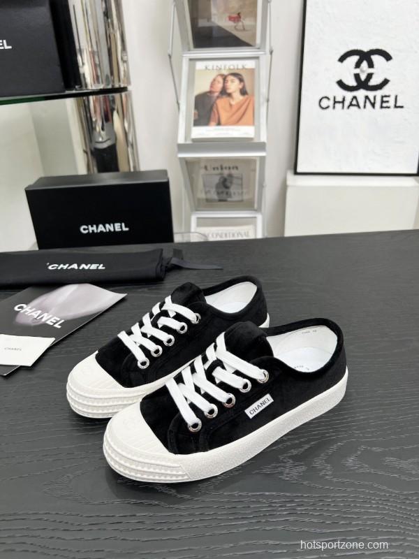 2025 Women Chanel Black Canvas Sneakers LY00230