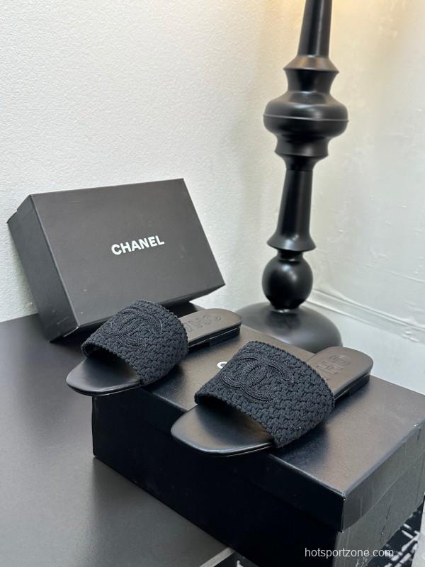 2025 Slippers CHANEL Black Fabric Slippers