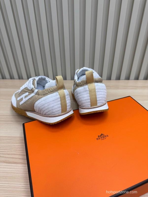 2025 Unisex Hermès White Beige Suede Down Fabric Sneakers Top Version KFY00300