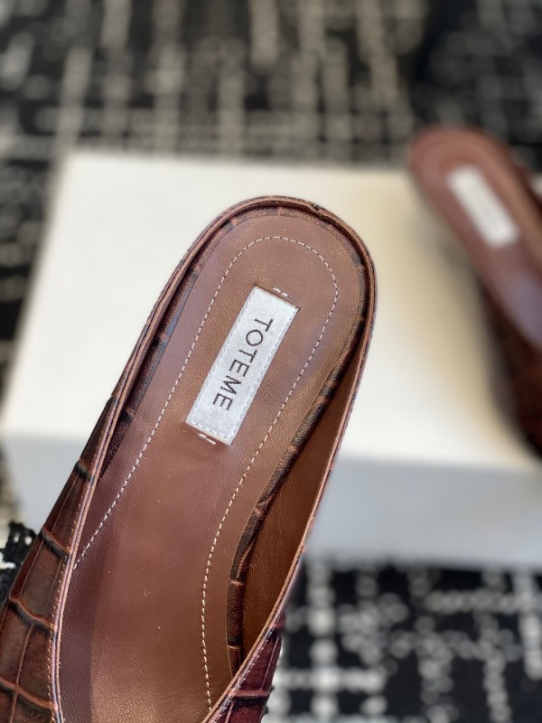 2025 Women Toteme Brown Leather Mule Shoes