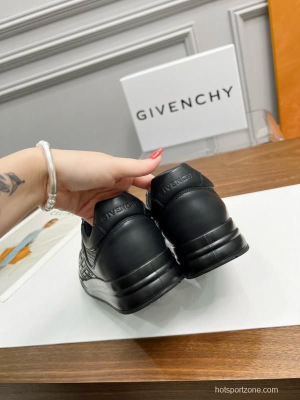 2024 Men Givenchy Black Leather Sneakers MJ00380