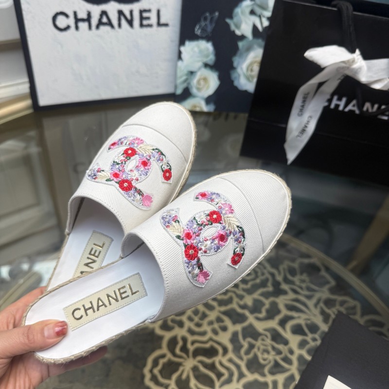 2025 Women Chanel White Canvas Embroidered Espadrille Mule