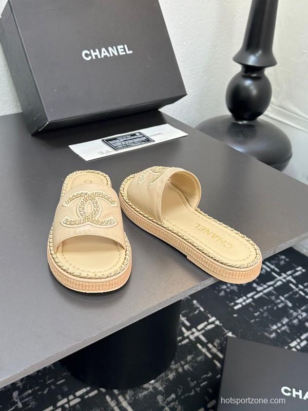 2025 Slippers Chanel Beige Leather Slippers