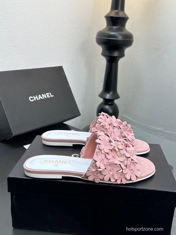 2025 Women Chanel Pink Suede Slippers