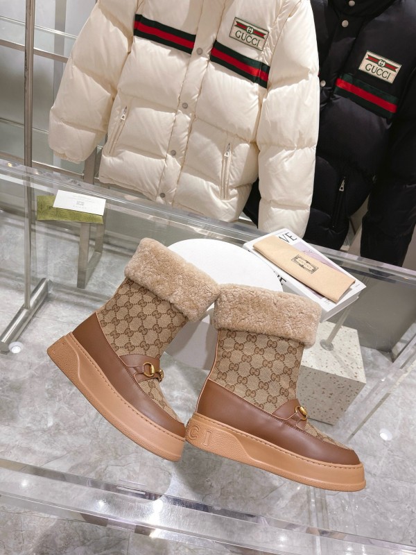 2024 Women Gucci beige brown leather shearling snow boots MJ00420