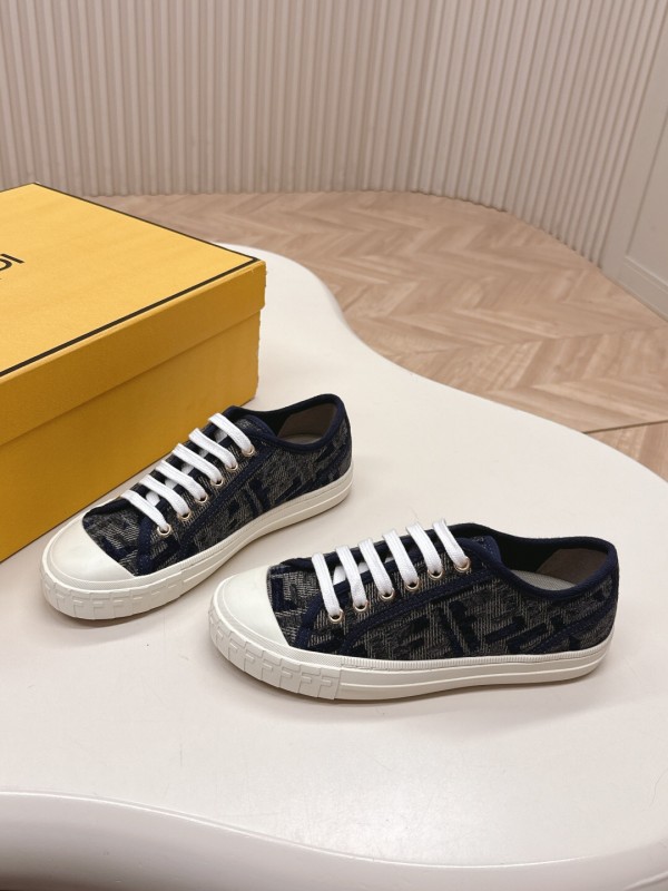 2025 Women Fendi Navy Blue Black Canvas Sneakers LY00280