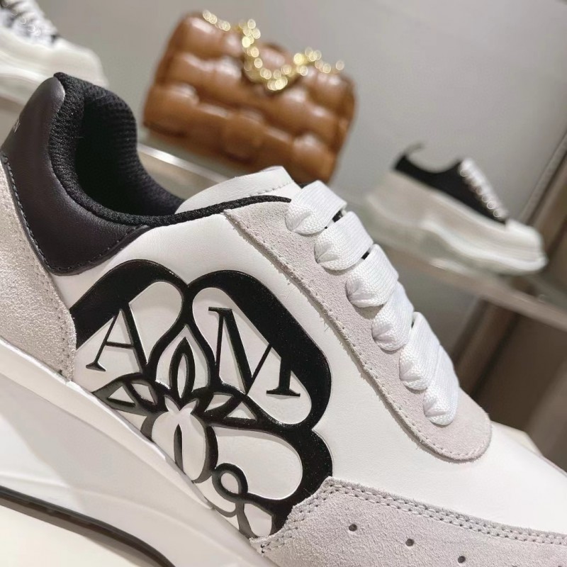 2024 Unisex Alexander McQueen White Black Leather Suede Sneakers Seal Logo MJ00370