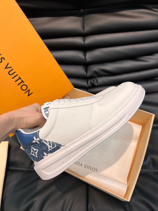 2024 Men Louis Vuitton White Blue Mesh Leather Sneakers MJ00400