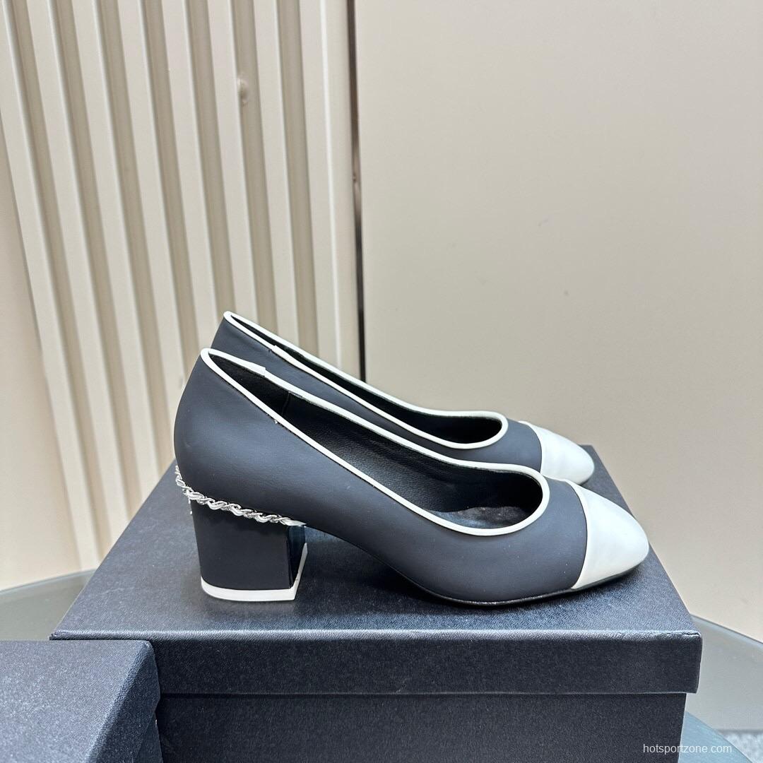 2025 Women Chanel Black White Leather Mary Jane Chain Heel KFY00290
