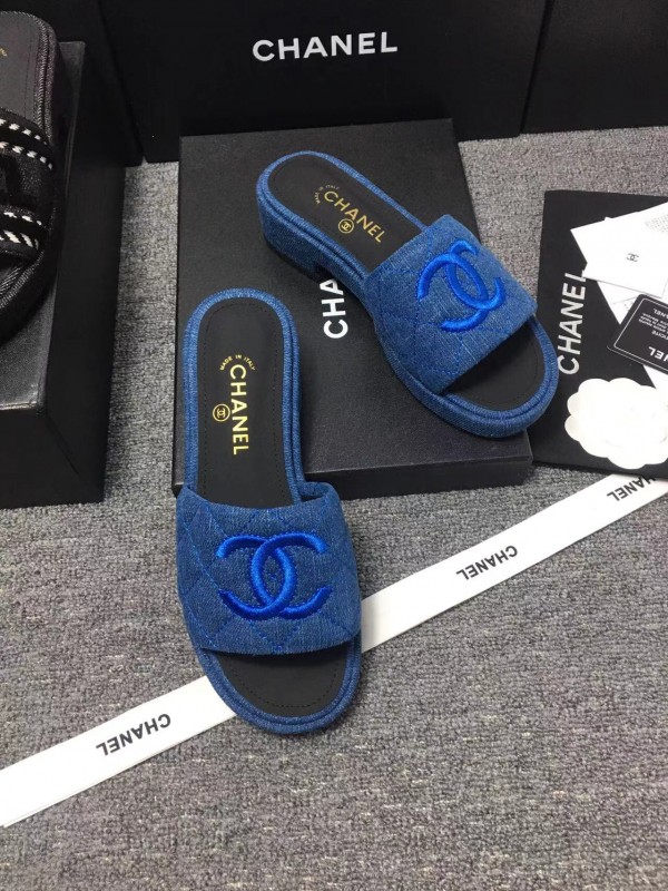 2025 Women Chanel Blue Fabric Slippers LY00000