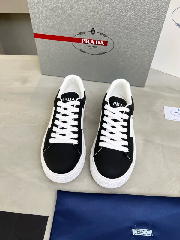 2024 Unisex Prada Black White Leather Sneakers MJ00310