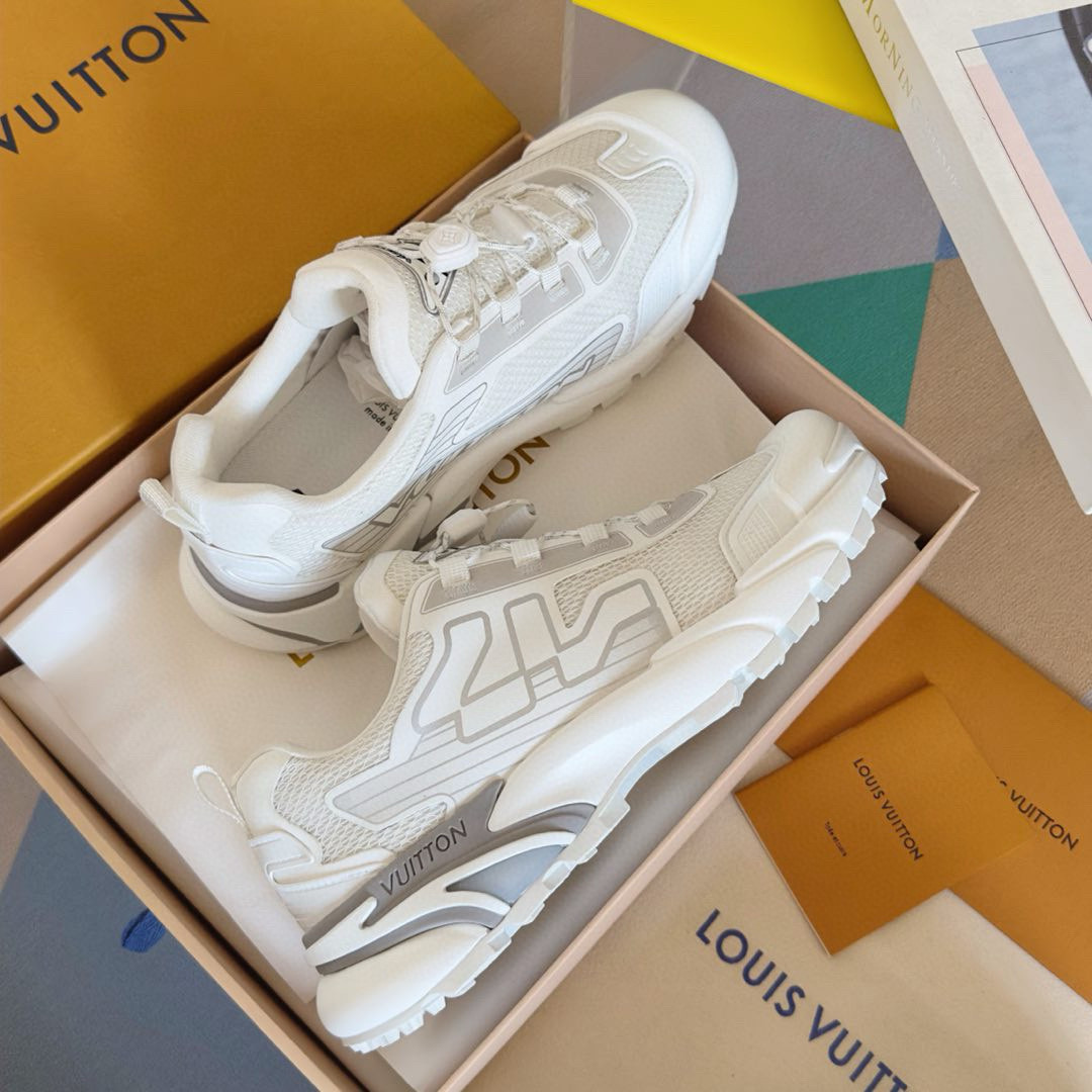 2025 Men Louis Vuitton White Mesh Sneakers MJ00390
